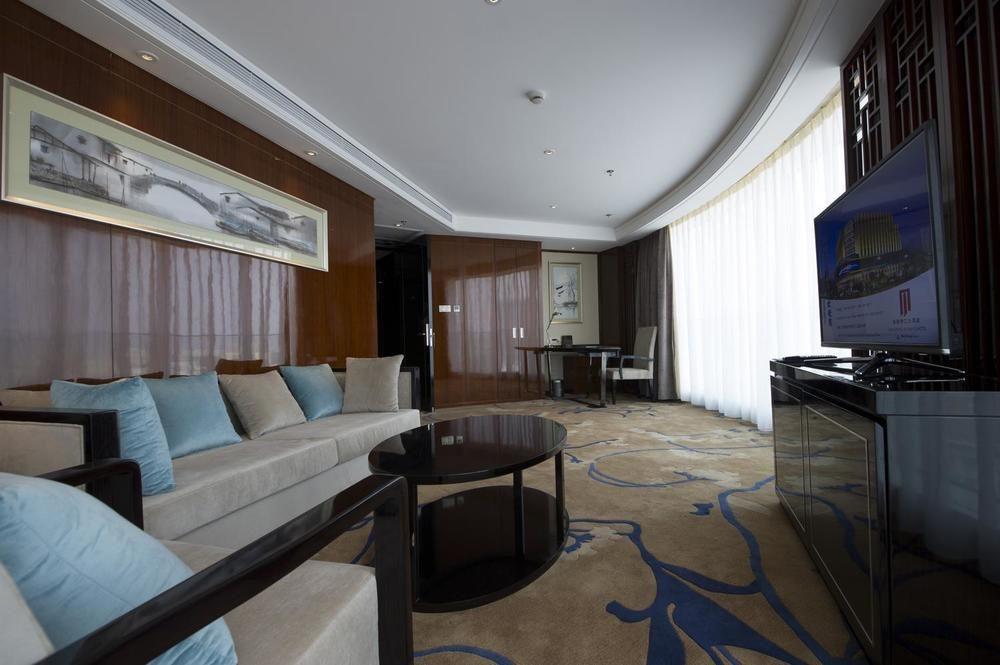 Yang Peng Jin Jiang Hotel Yangzhou Exterior foto