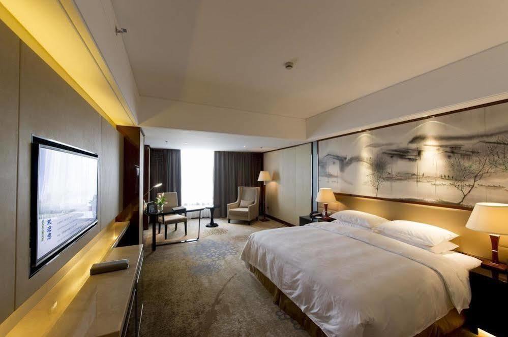 Yang Peng Jin Jiang Hotel Yangzhou Exterior foto